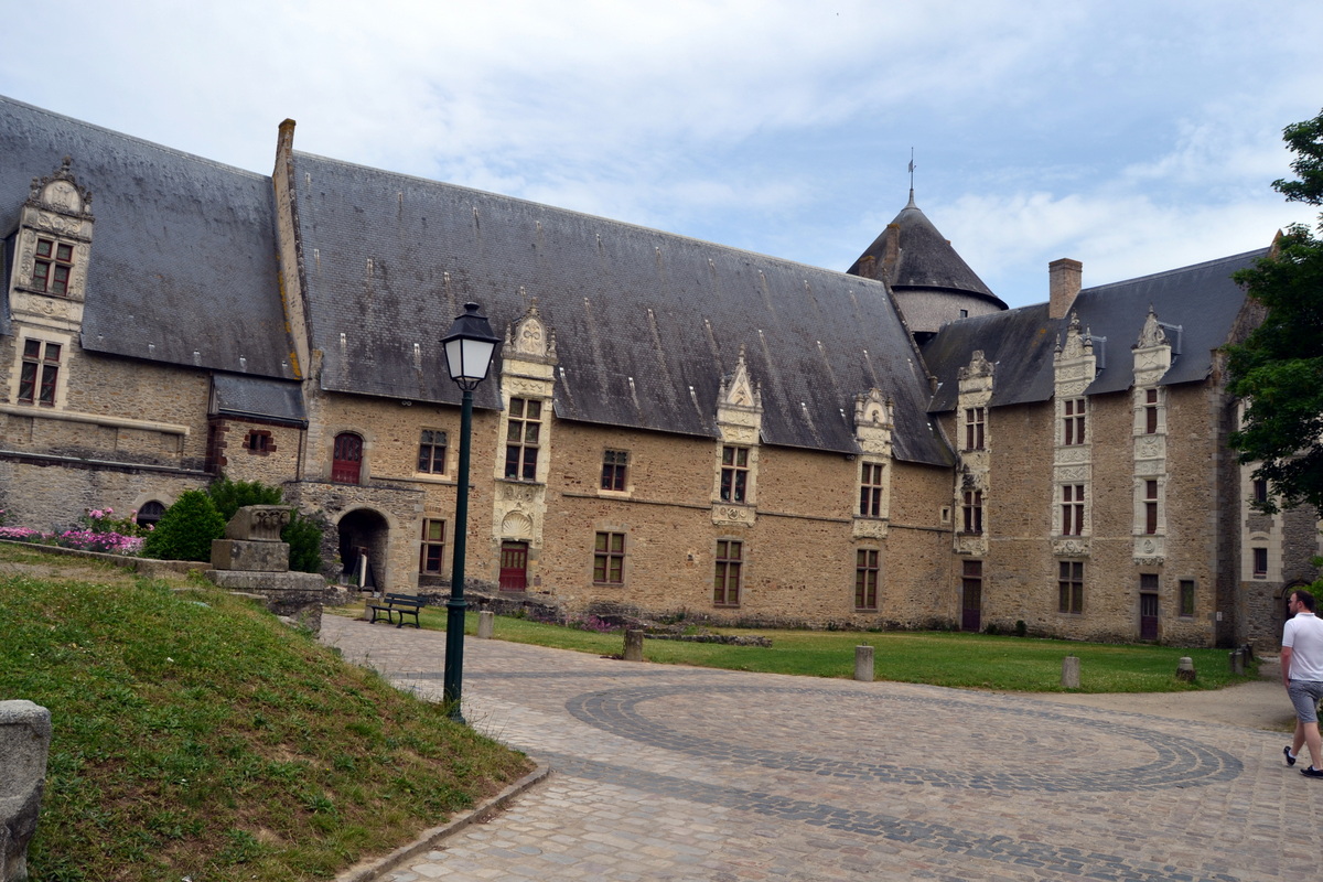 Chateau Laval