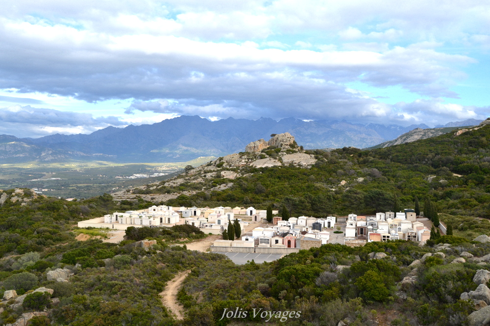 10 idees pour decouvrir la Haute Corse ND de la Serra #Corse #Plage #France #Voyage